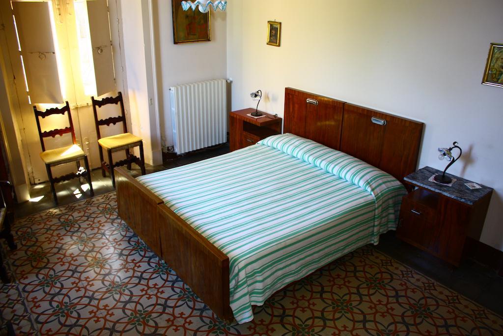 B&B Sotto I Pini Zafferana Etnea Kültér fotó