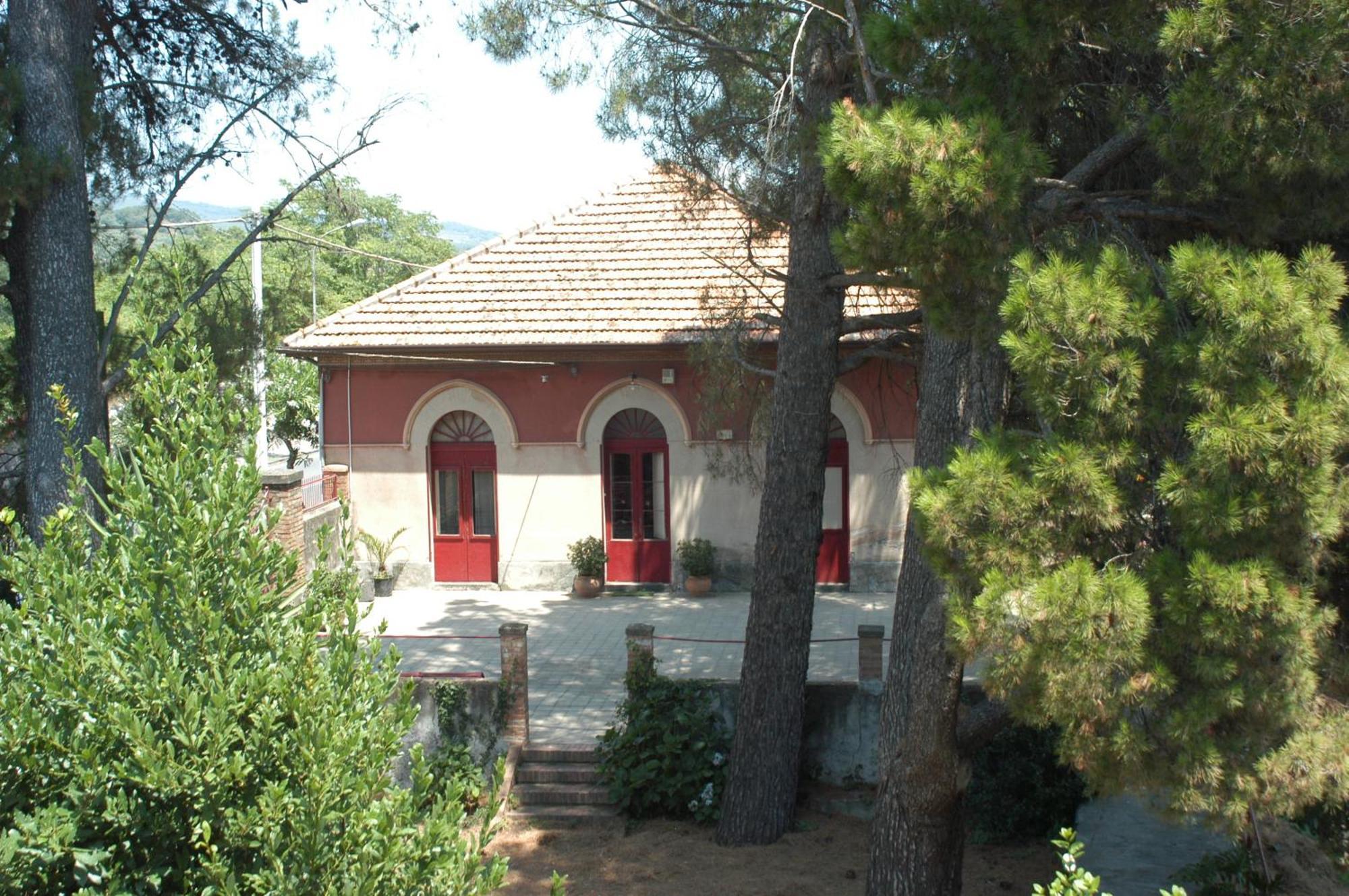 B&B Sotto I Pini Zafferana Etnea Kültér fotó